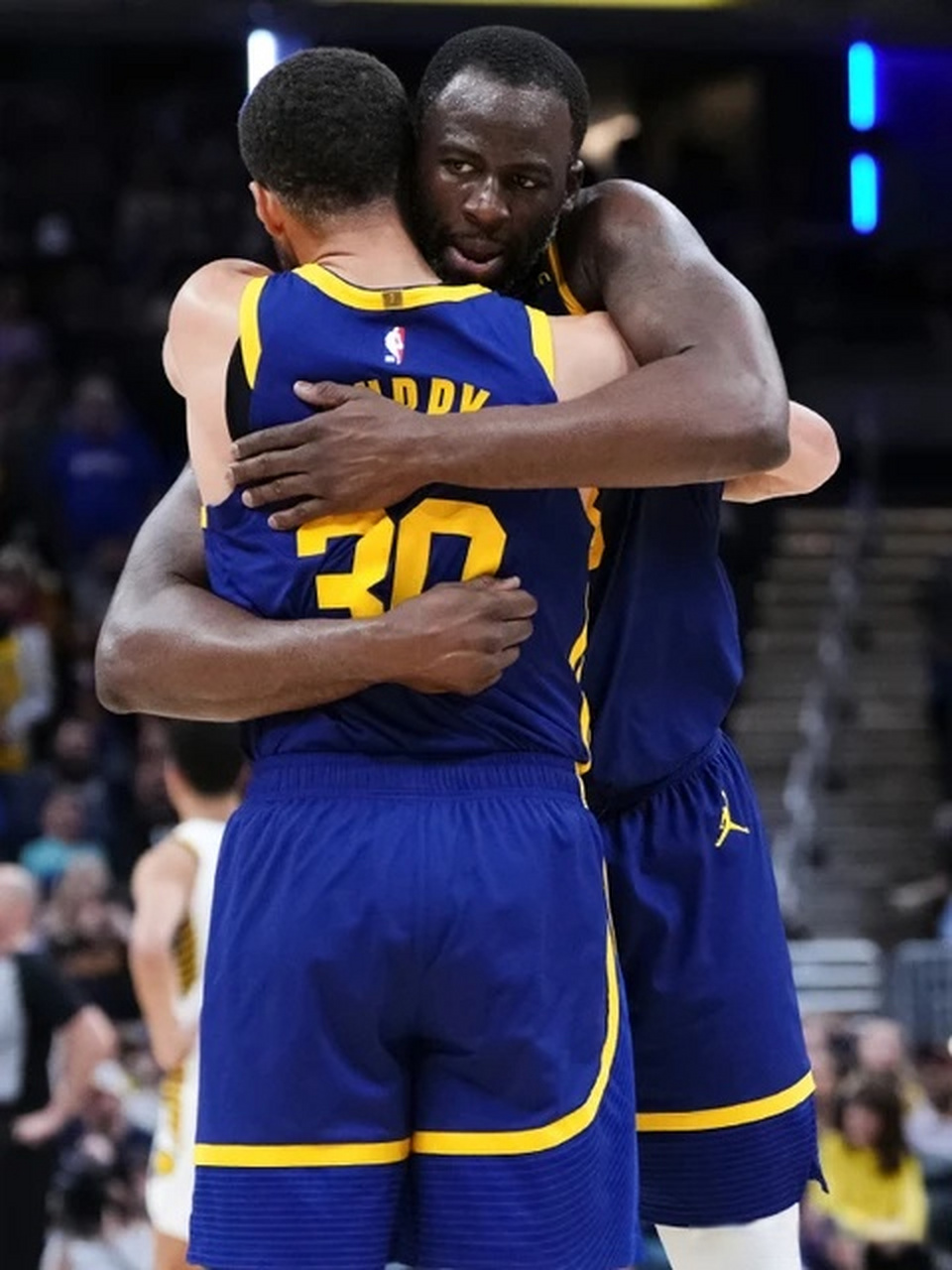 勇士和猛龙的强强对决,拼尽全力效力手掌脱颖而出的简单介绍